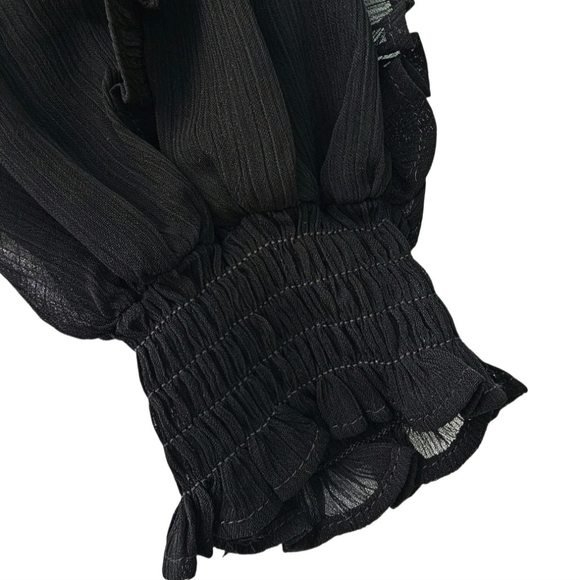 Express Blouse - Picture 4 of 11